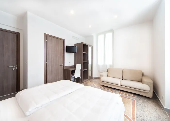 Ristorante Il Caminetto Діано-Марина