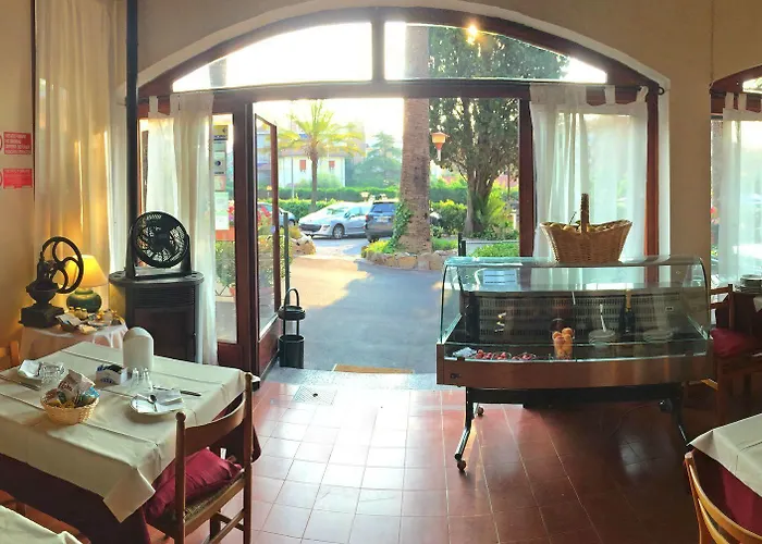 Ristorante Il Caminetto 호텔 디아노마리나