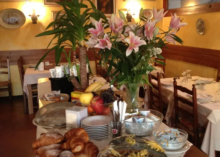 Ristorante Il Caminetto Готель 2*