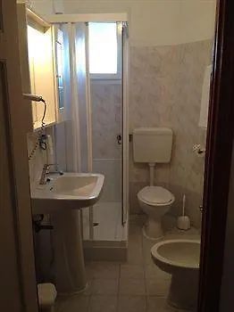 Готель Ristorante Il Caminetto 2*